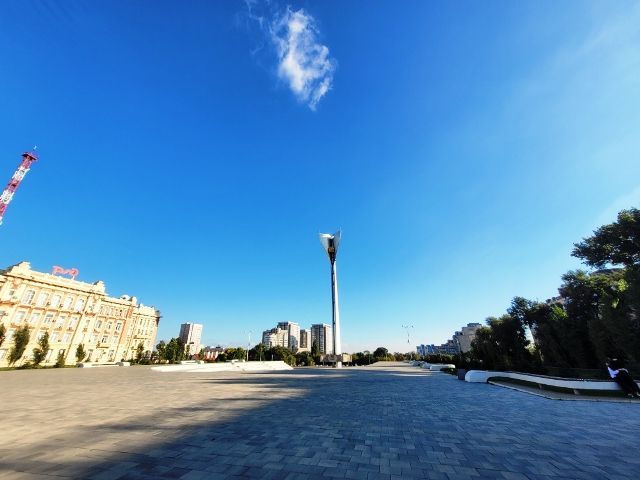 Театральная площадь