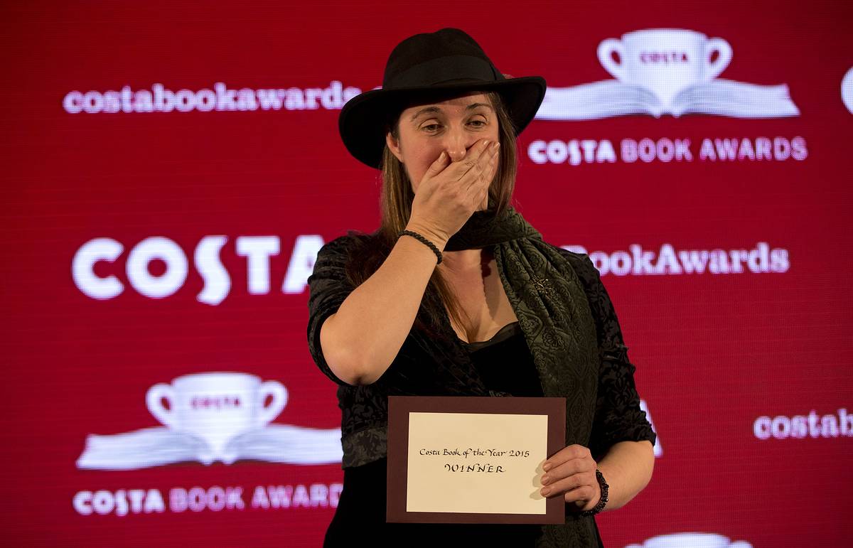 Нажмите для увеличения. Детская писательница Фрэнсис Хардинг удостоилась книжной премии «Коста» (фото с сайта: https://tass.ru/kultura/2617187)